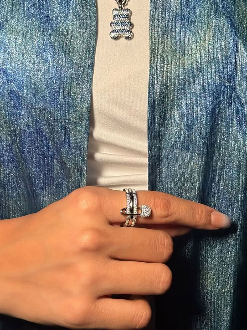 Monica Ring