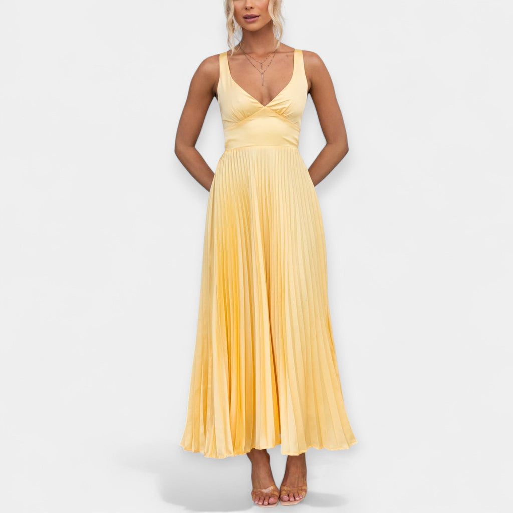 Selena | Pleated Maxi Dress in Yellow
