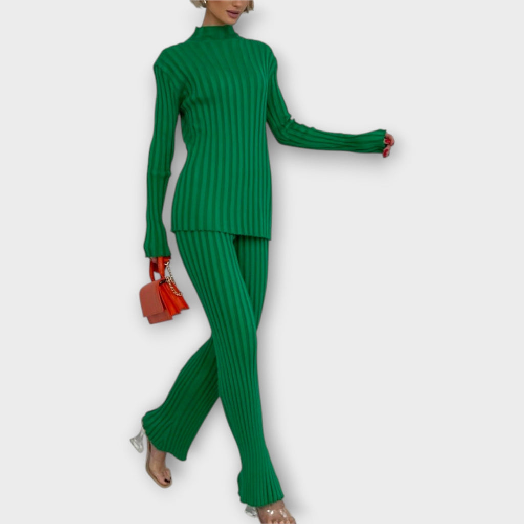 Lina | Knitted Set with Mood Line