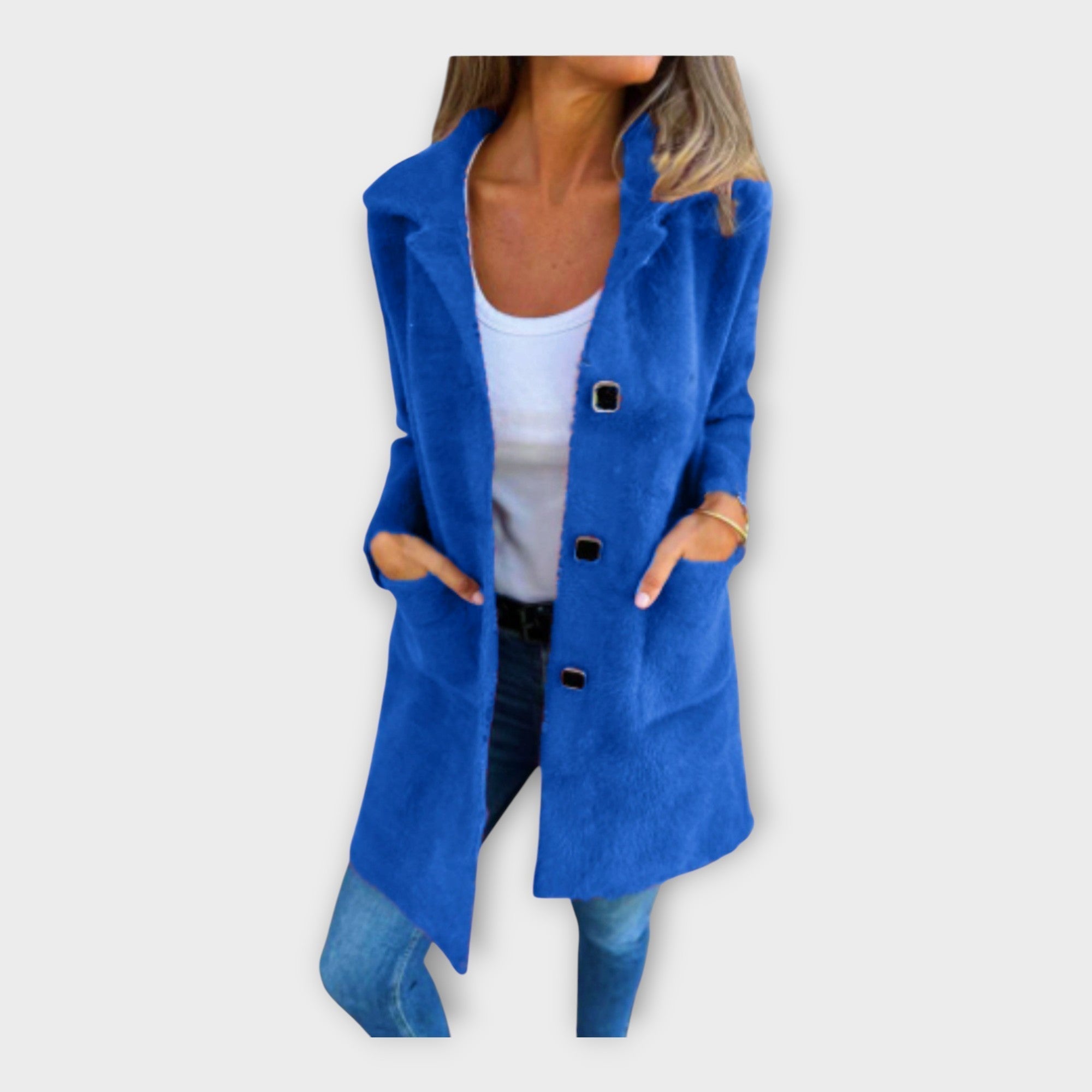 Kertu | Elegant Coat with Stylish Fastening