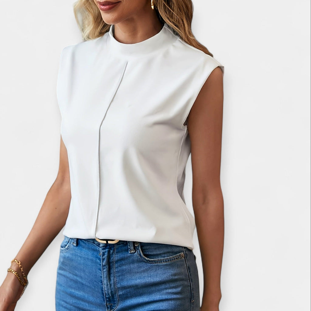 Raya | Elegant Sleeveless Plus