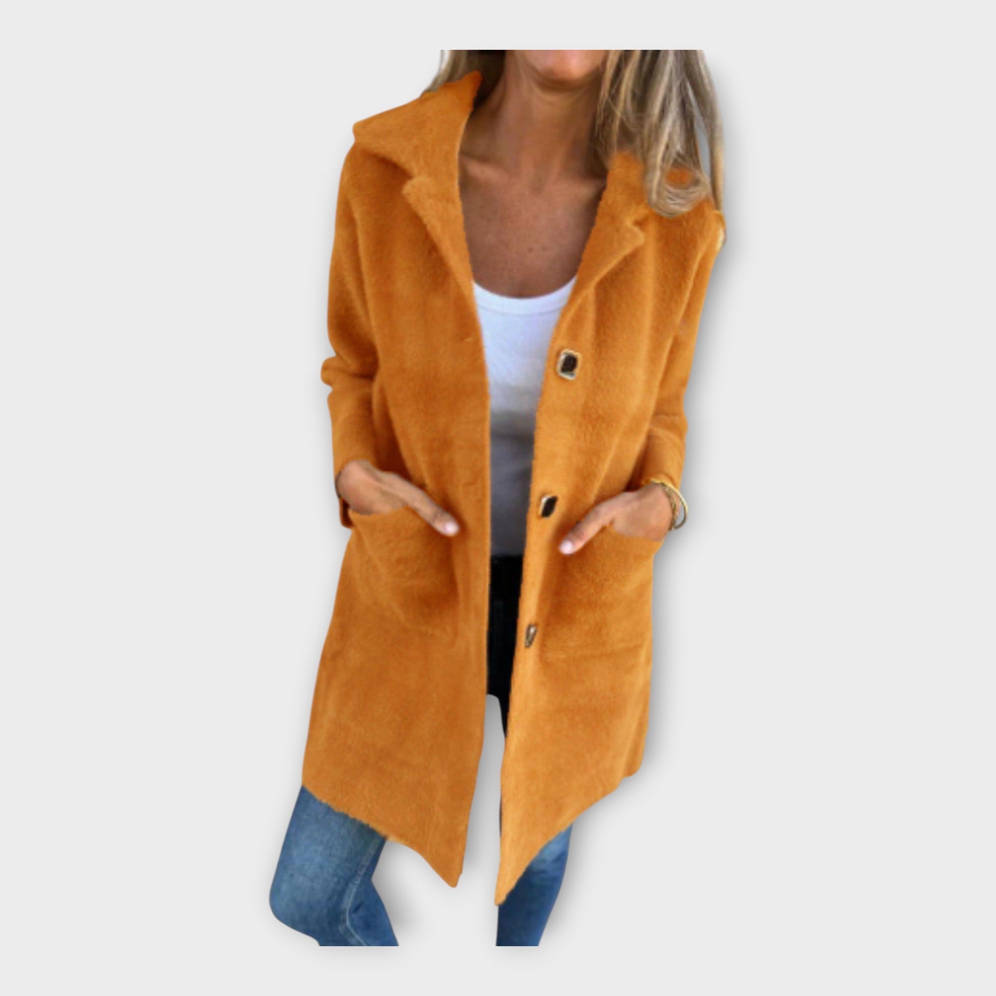 Kertu | Elegant Coat with Stylish Fastening