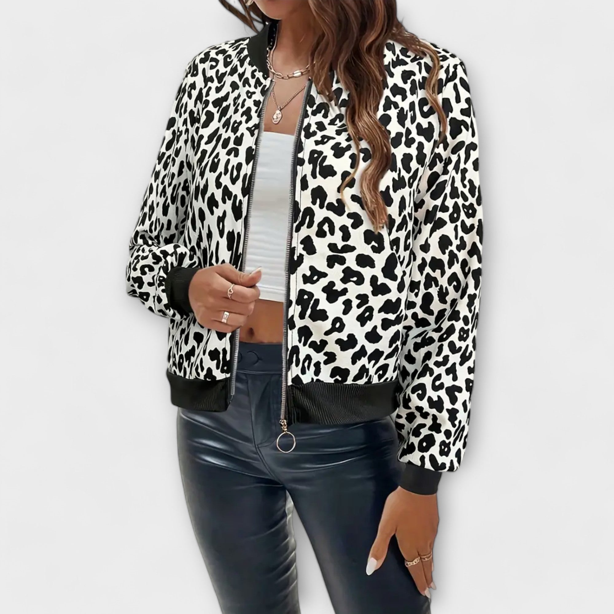 Raquel | Elegant Leopard Print Jacket