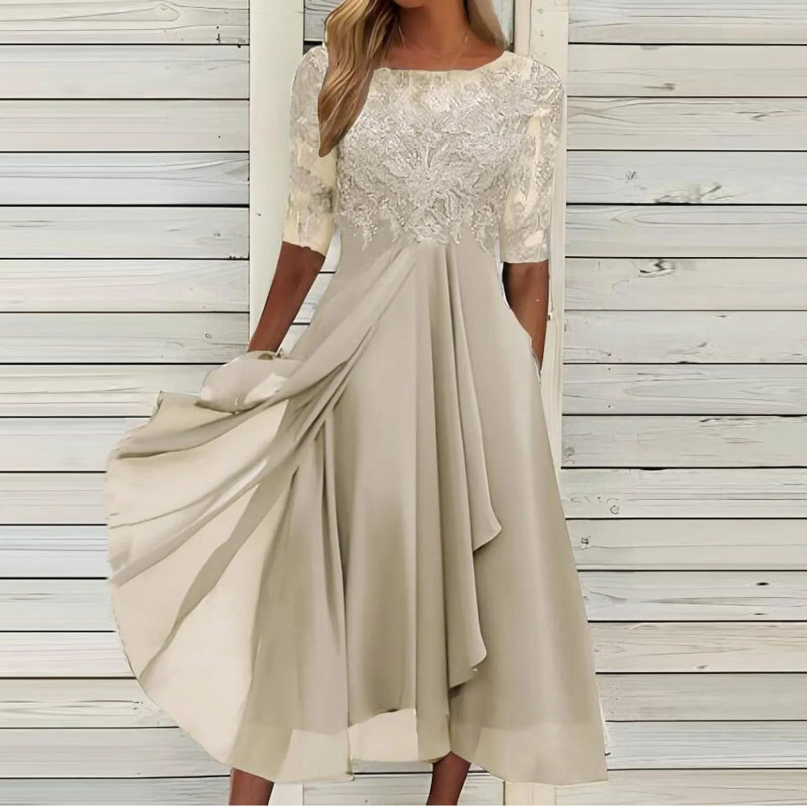 Puck | Elegant Midi Dress in Lace