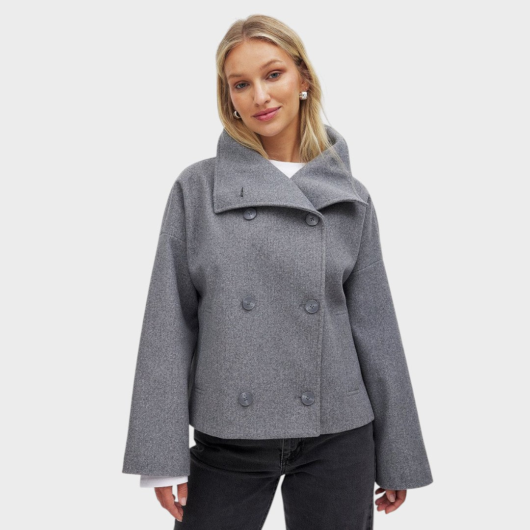 Francisca | Luxurious Outerwear