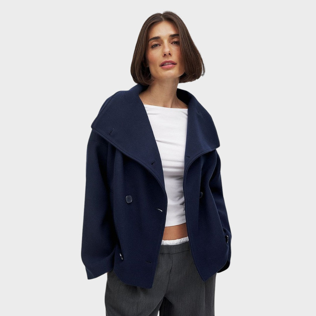 Francisca | Luxurious Outerwear