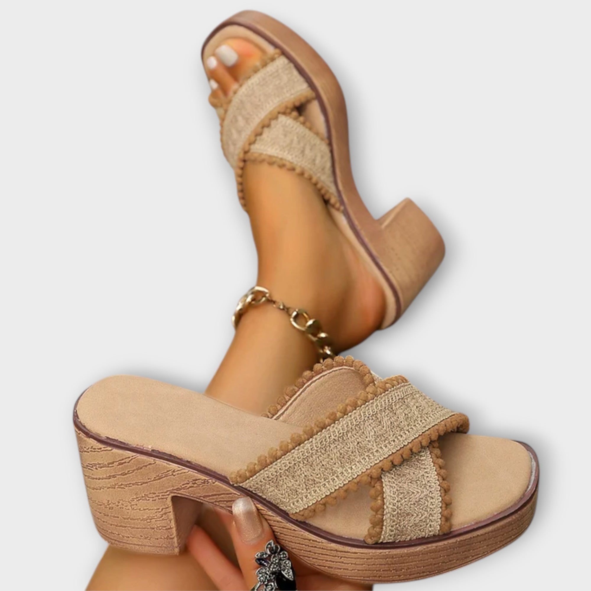 Soraya | Heels with a Stylish Twist