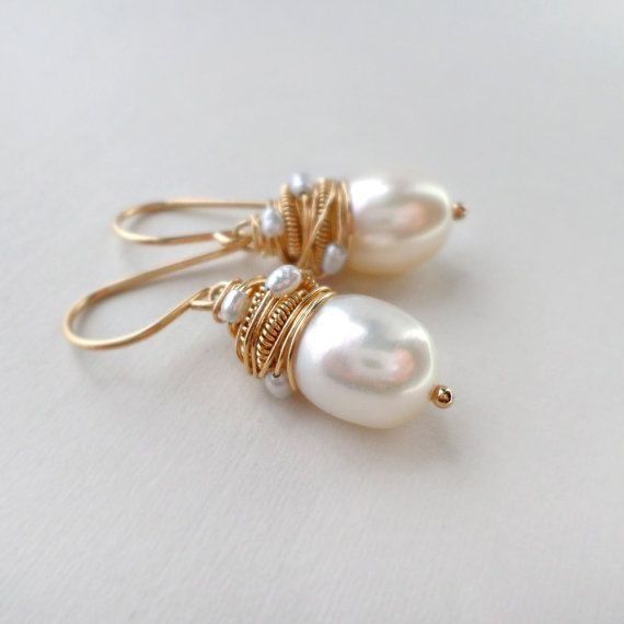 Vintage Earrings with Pearls and Gold Threads