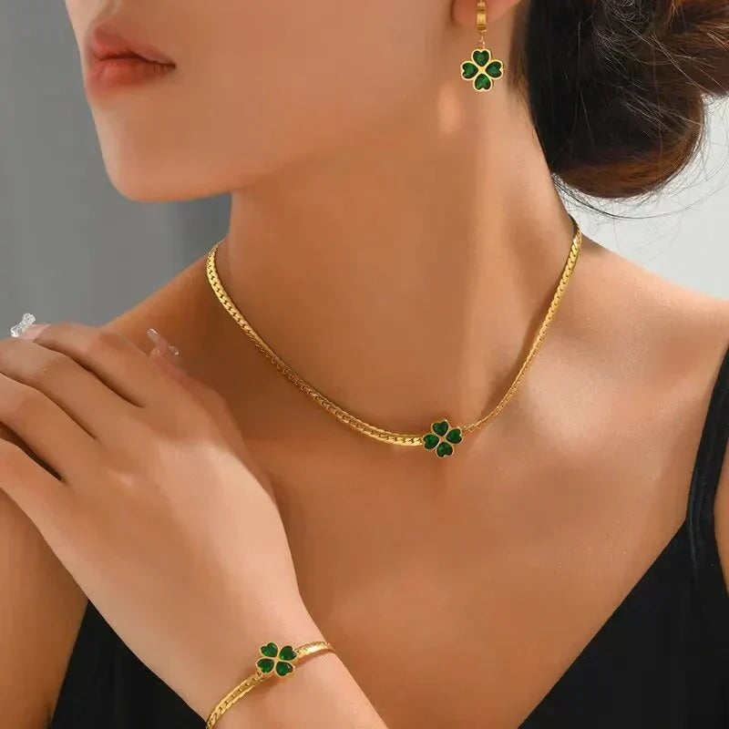 Clover Jewellery Set