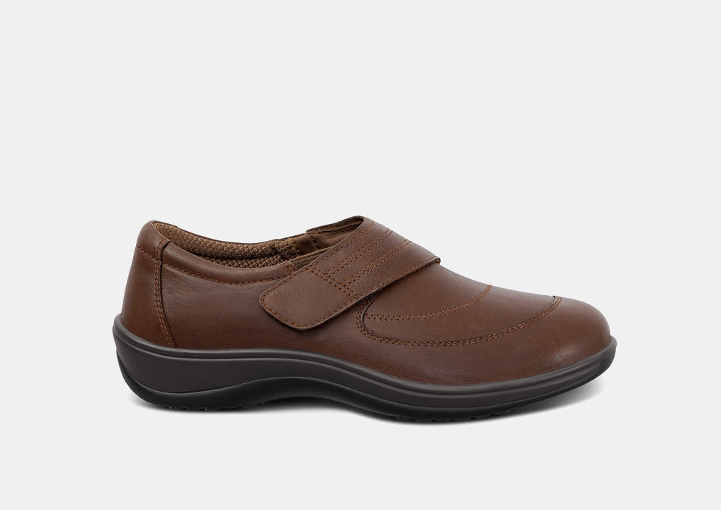 Emily | Soft Warm Brown