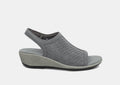 Hazel | Quiet refinement in delicate grey