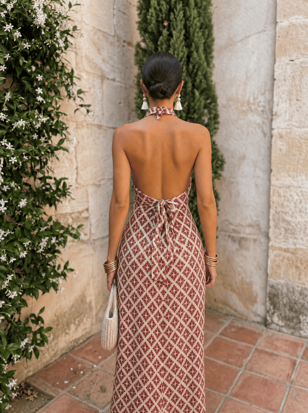 Elegant Set with Off-the-Shoulder Design