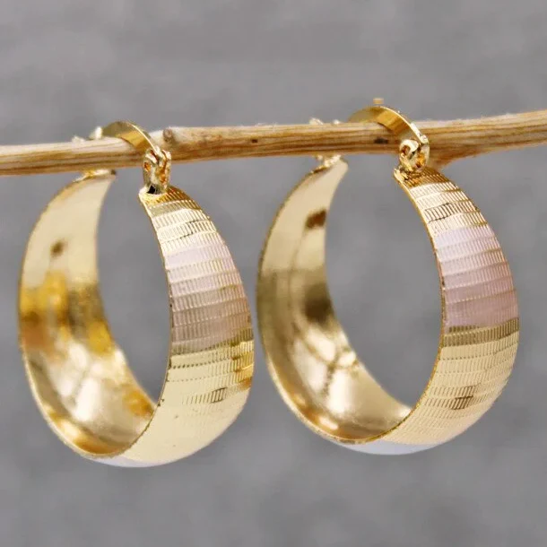 Refined Luxury Gold Earrings