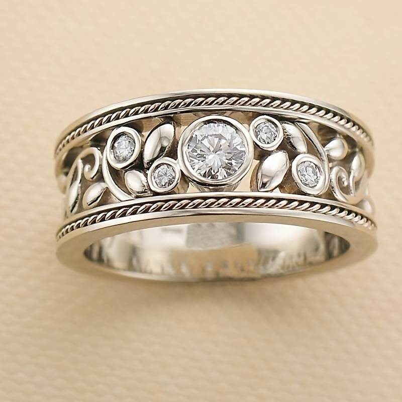 Timeless Silver Ring™ – Zirconia Sparkle