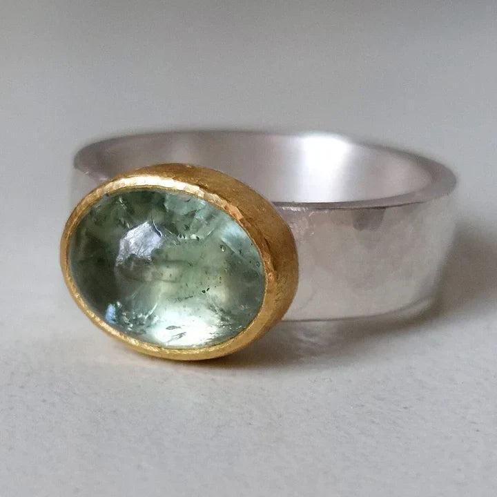 Sweet Emerald Ring™ – Vintage Elegance