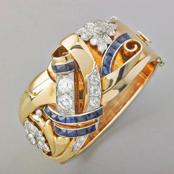 Vintage Gold Ring with Zirconia