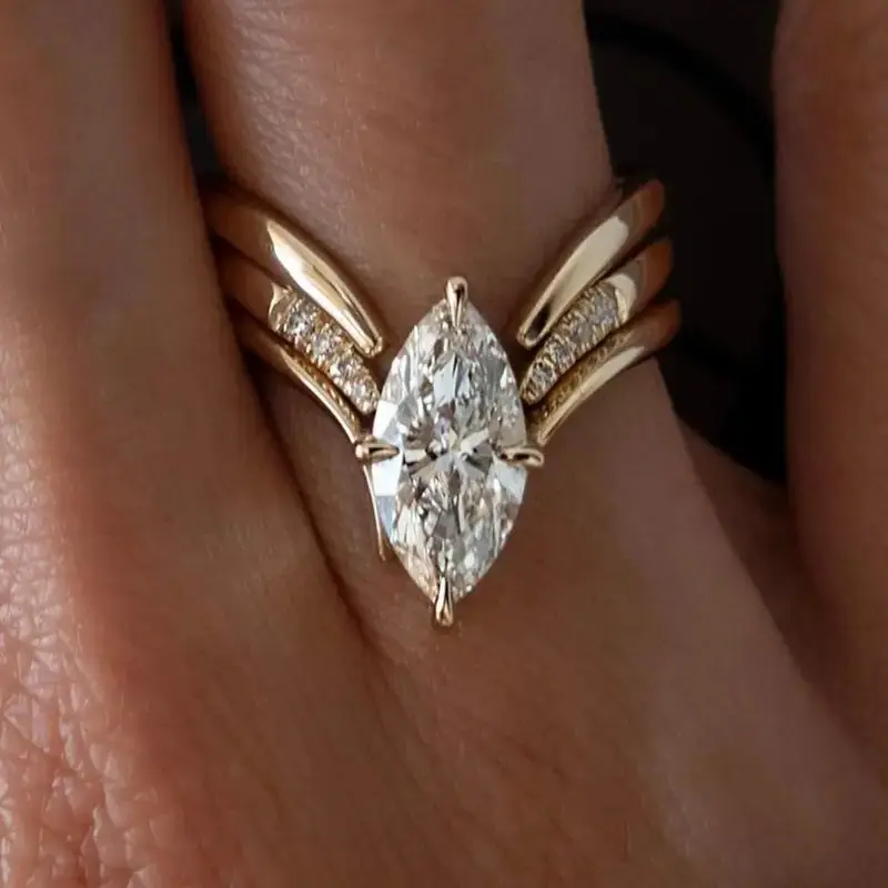 Gold Ring “Goccia Reale”