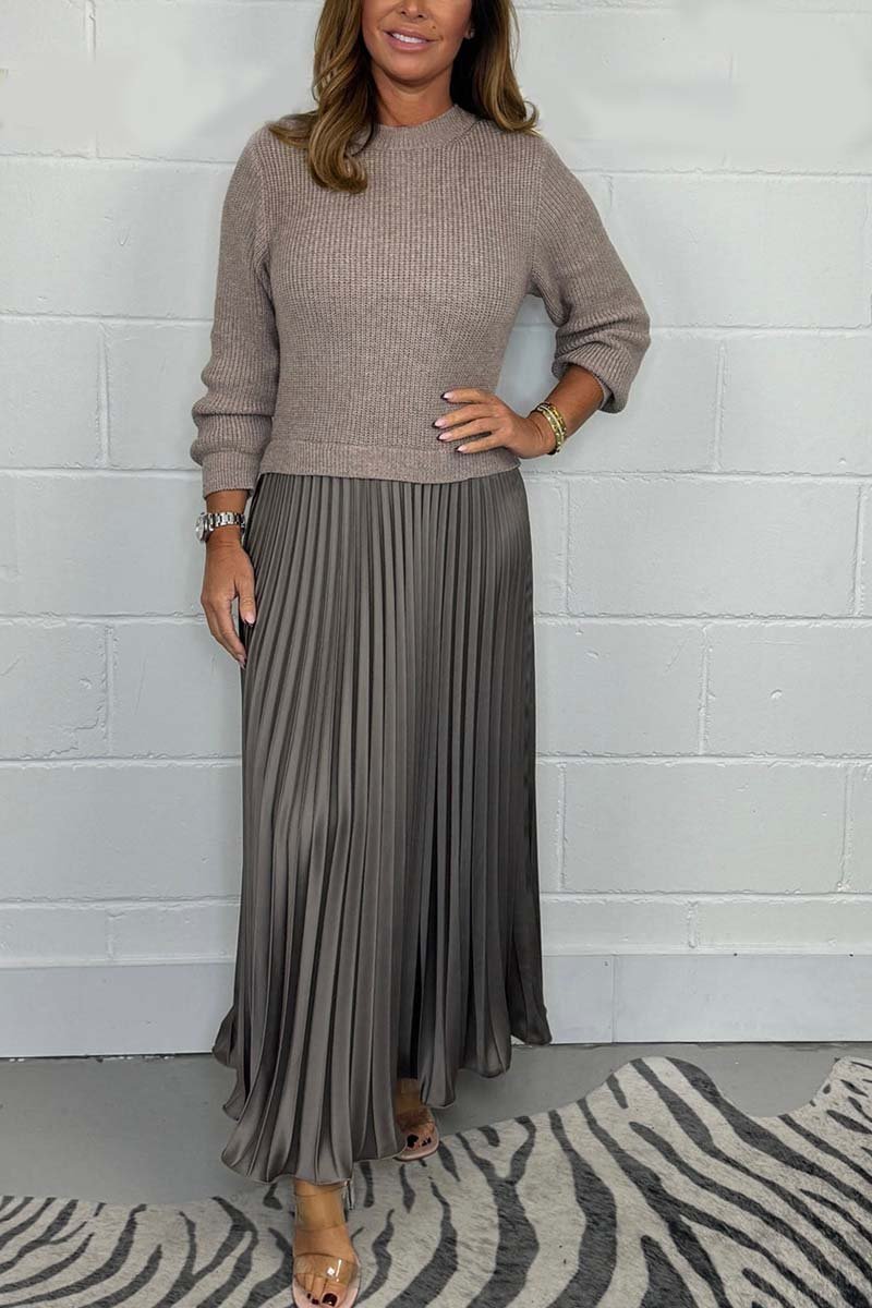 Liza | Pullover and Pleated Dress Set