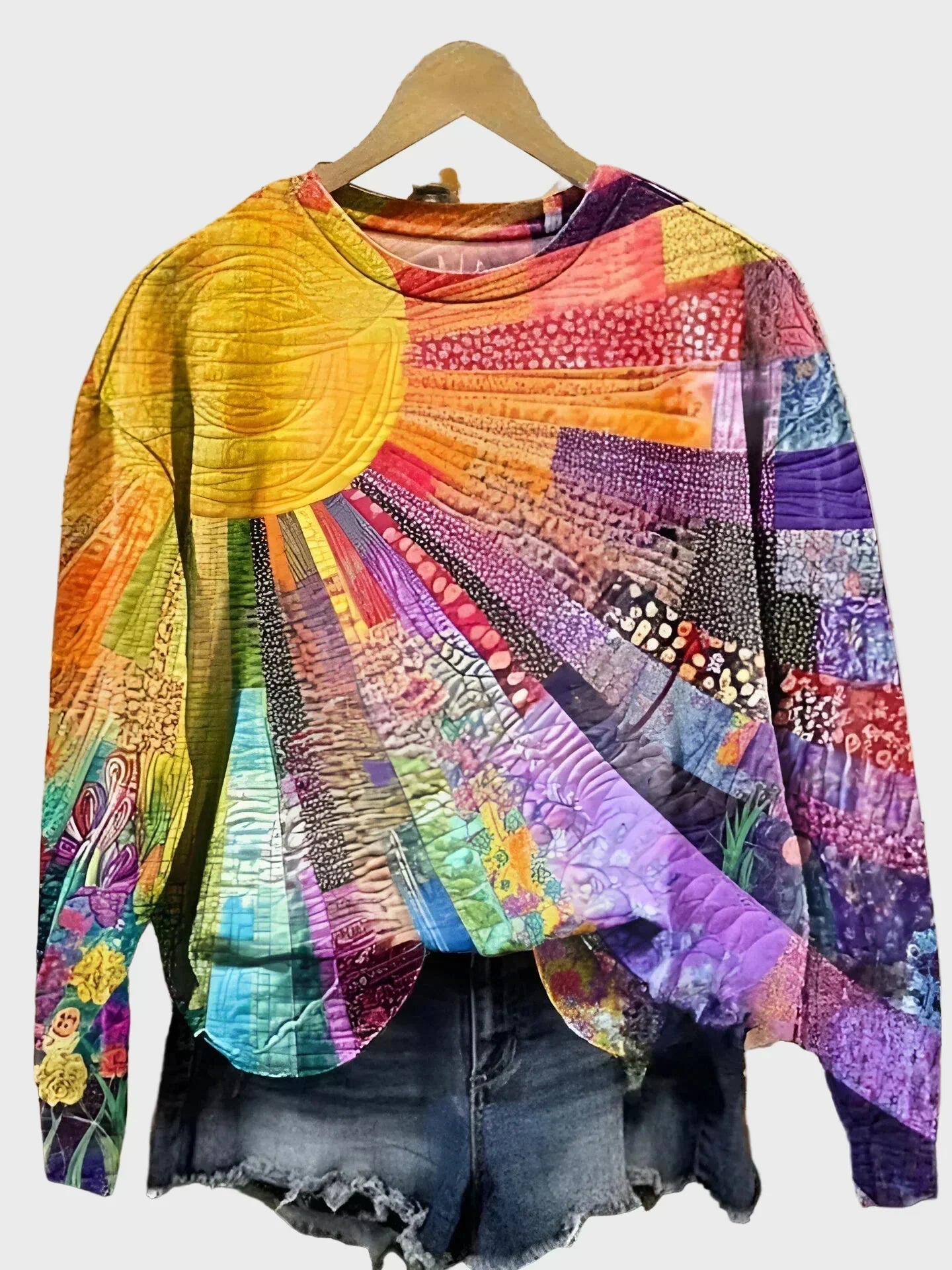 Asta | Knitted Sweatshirt with Sunbeam Pattern